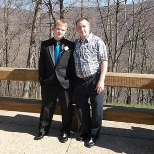 Meet your Posher, Devin